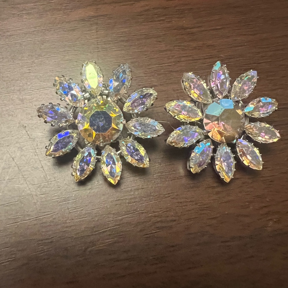 Vogue Aurora Borealis Rhinestone Floral Clip Earrings